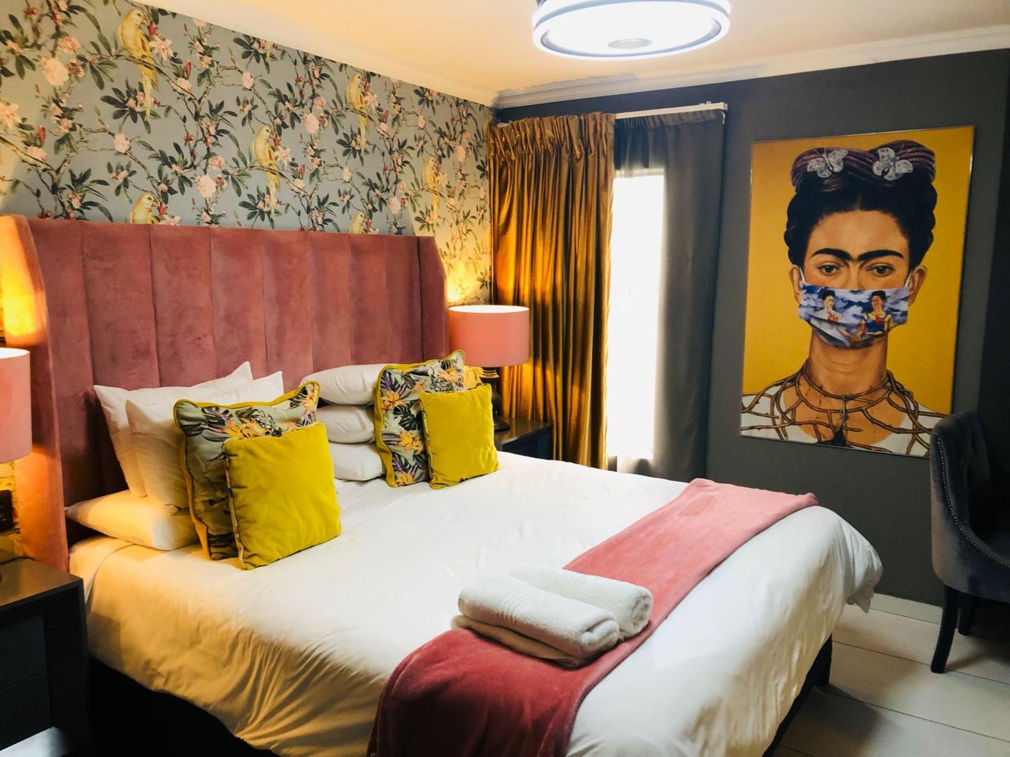 Grafiti Boutique Hotel Bela-Bela Quarto foto