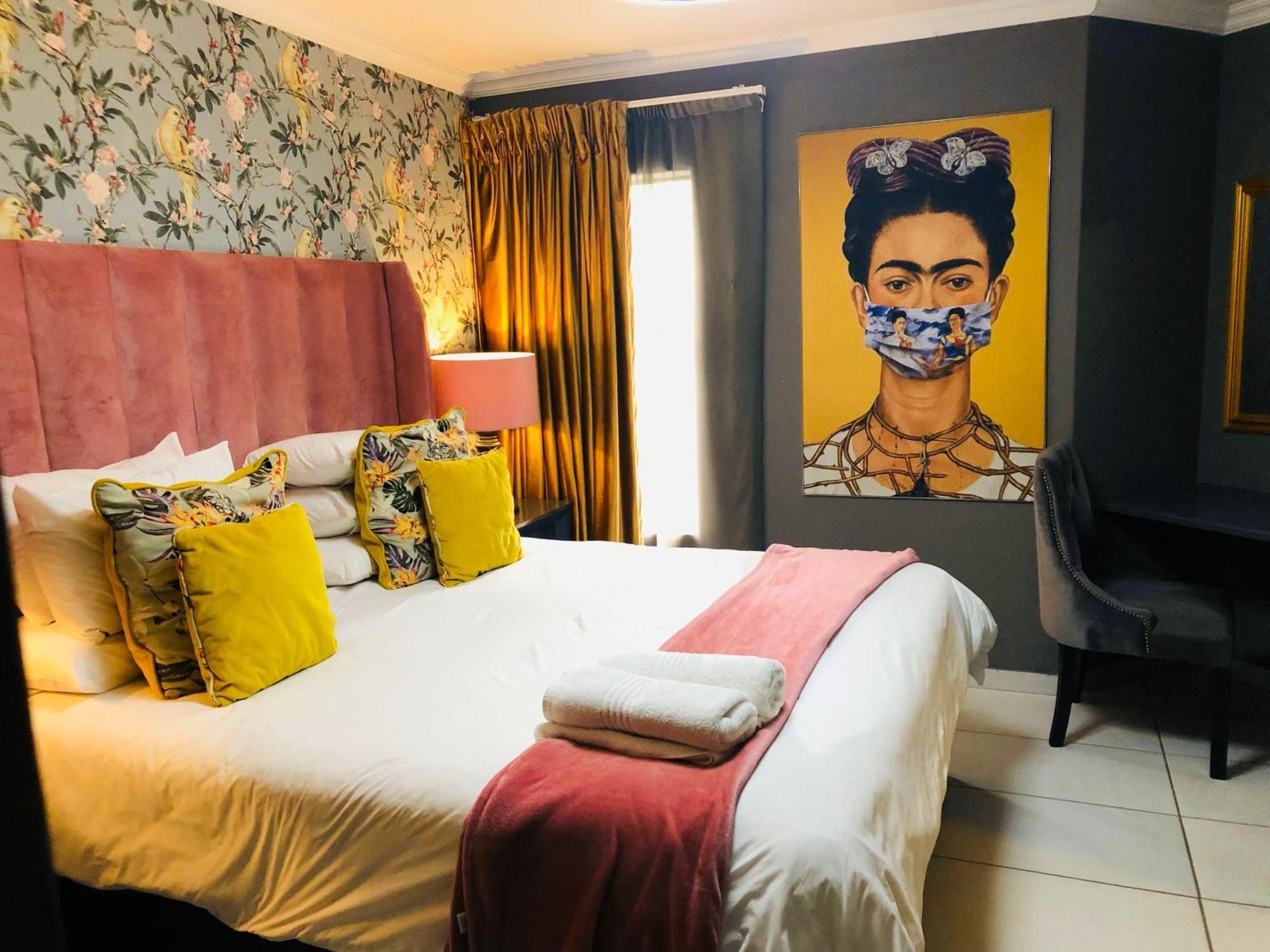 Grafiti Boutique Hotel Bela-Bela Quarto foto